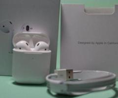 Apple airpods 2nd Gen wireless charging case