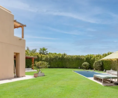 Massive Plot | 5 Beds | Crypto Accepted