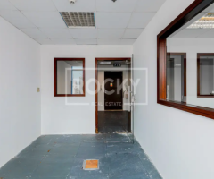 All-inclusive access to professional office space for 2 persons in Dubai, Marina Gate